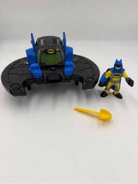 Batman Blue and Black Batwing with Yellow-Accented Batman Figure